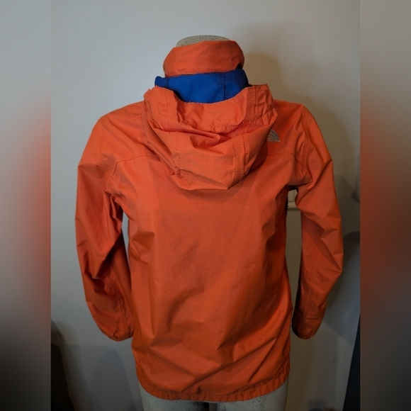 THE NORTH FACE HyVent Boys Rain Jacket Windbreaker Orange Hood Size Larg… - Picture 6 of 16